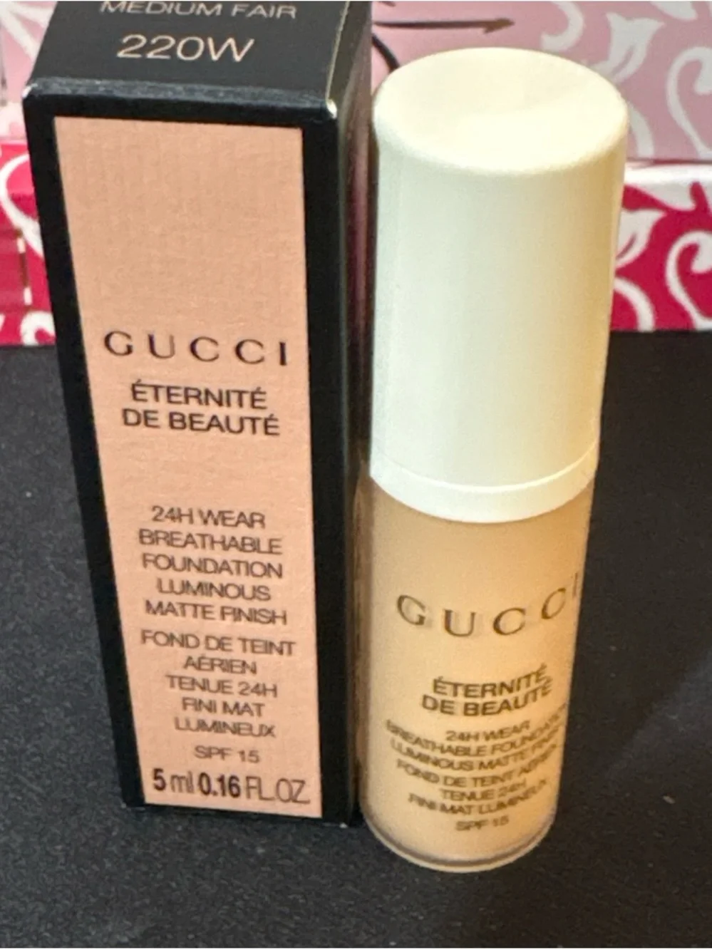Gucci Foundation Stick in Medium Fair Beige